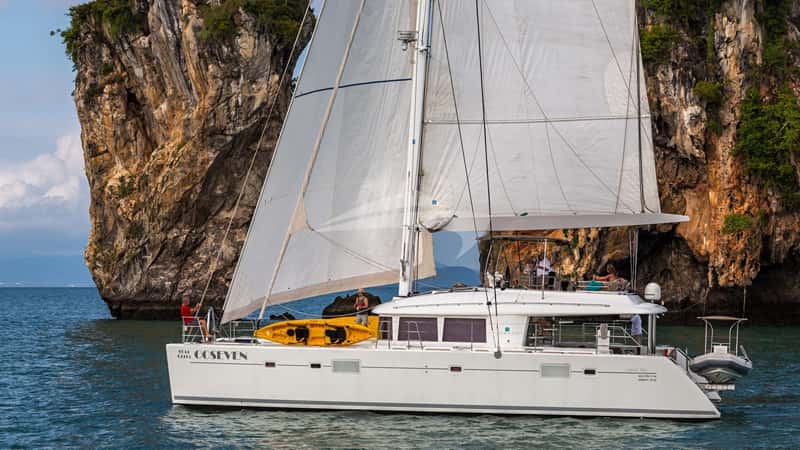 00SEVEN 17m sailing yacht charter, photo 3