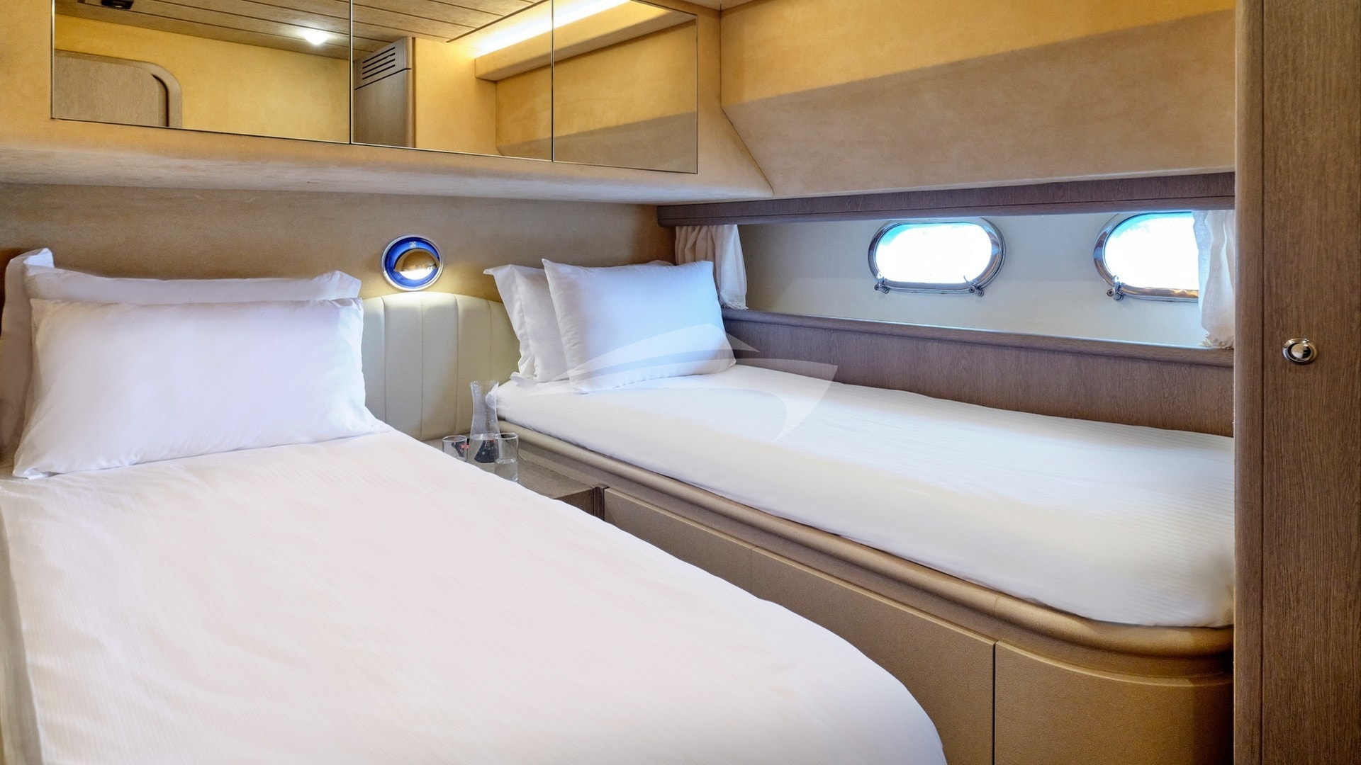 Twin Cabin
