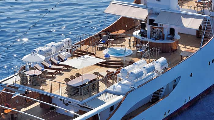 CHRISTINA O 99m motor yacht charter, photo 5