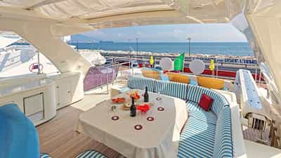 Flybridge