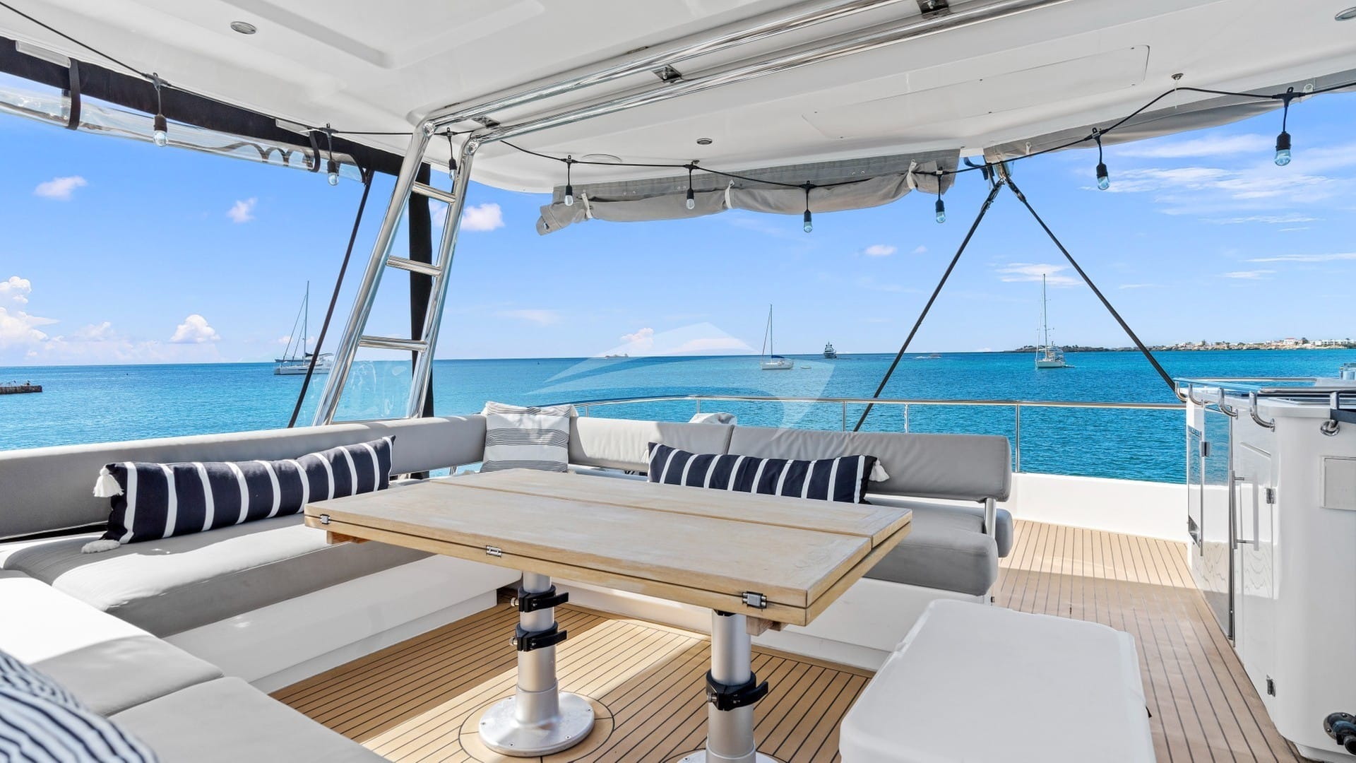 Flybridge lounging area