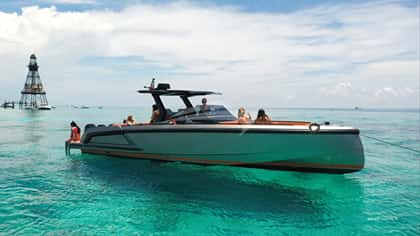 MONEY PENNY 12m motor yacht charter, photo 13