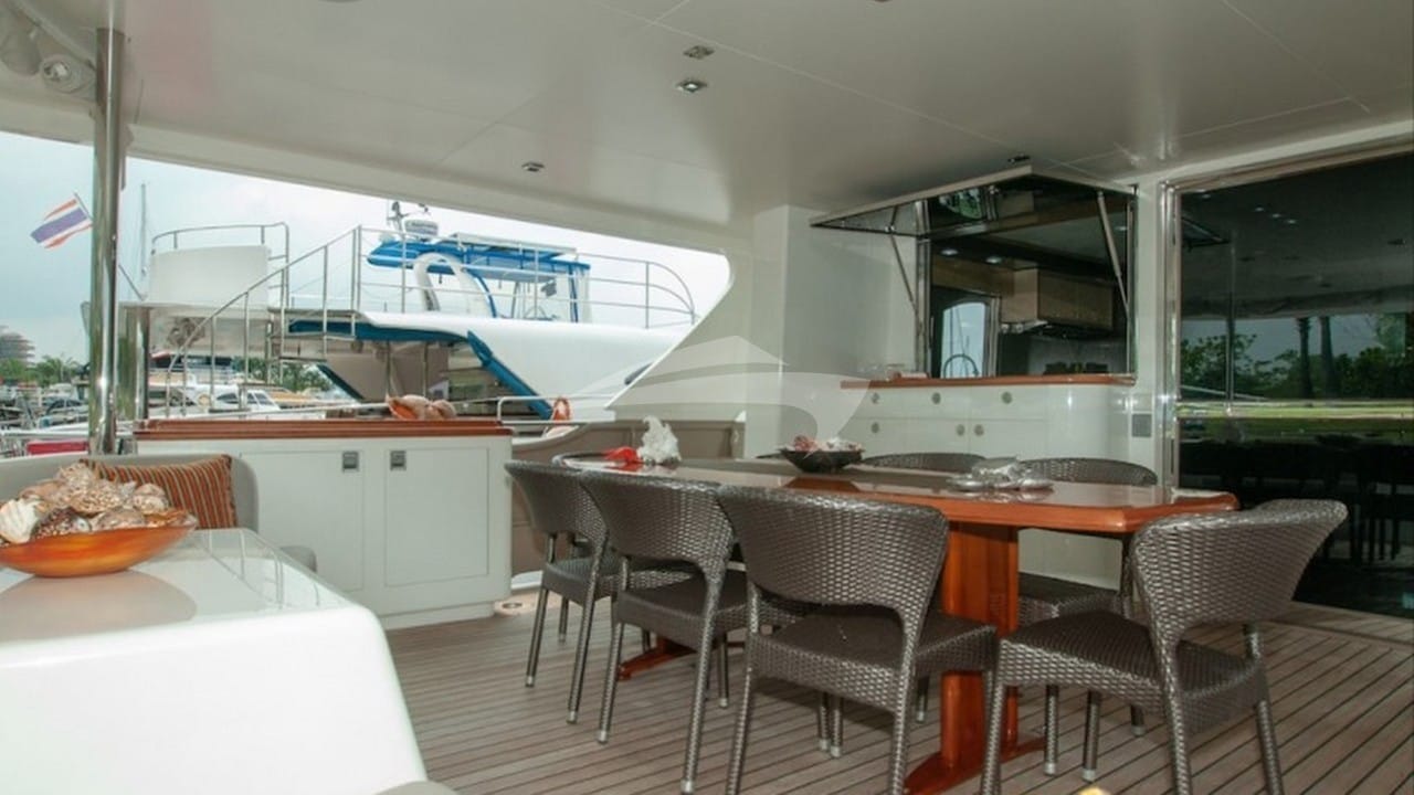 Aft Deck Dining