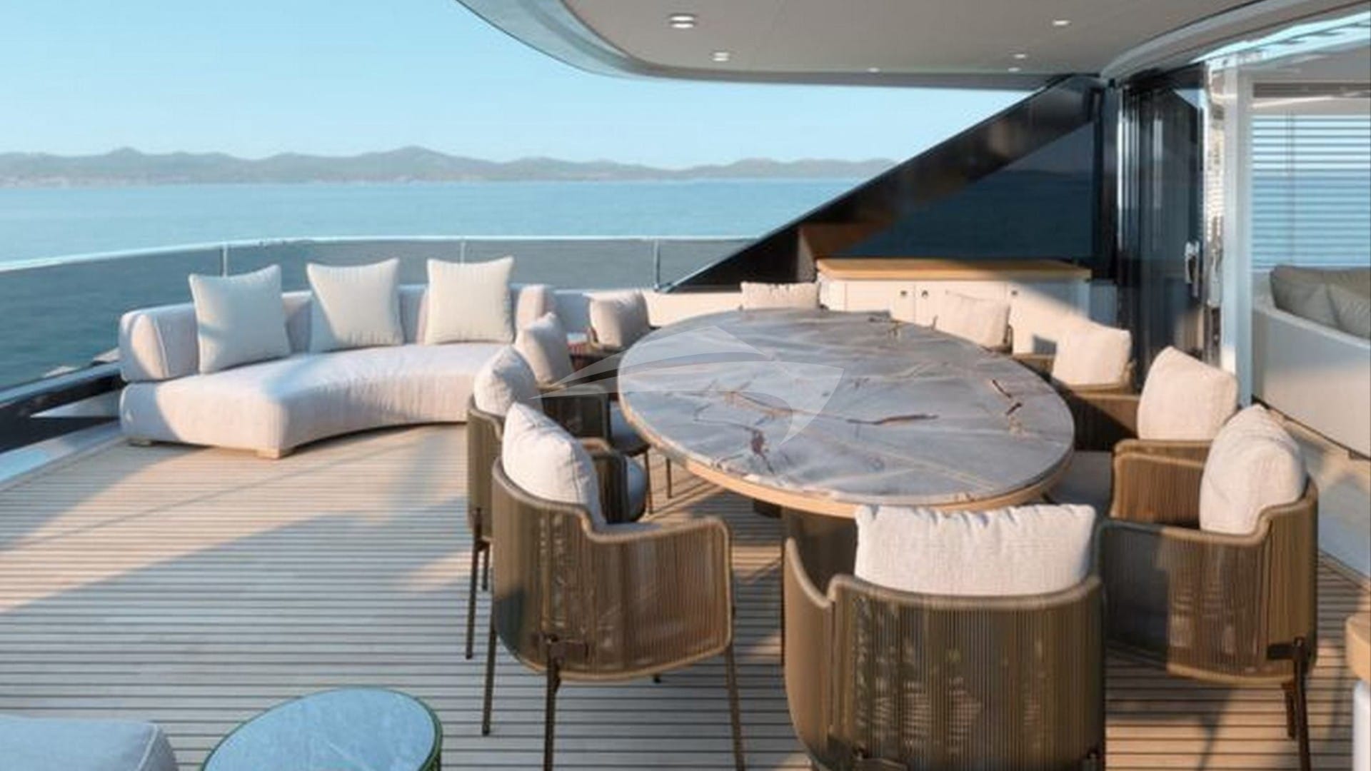 Aft Deck Seating