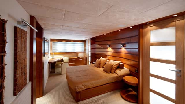ETOILE D'AZUR yacht charter photo 4