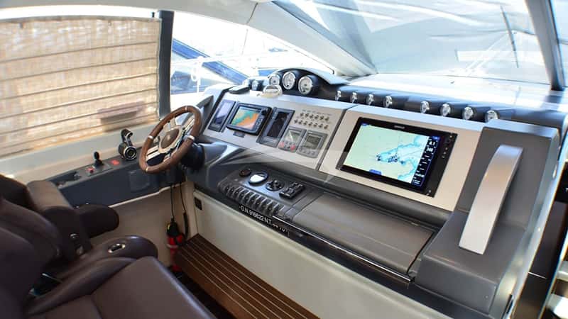 YACHTI 21m motor yacht charter, photo 6