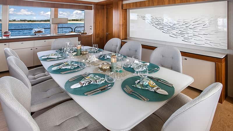EVEREAST 35m motor yacht charter, photo 2