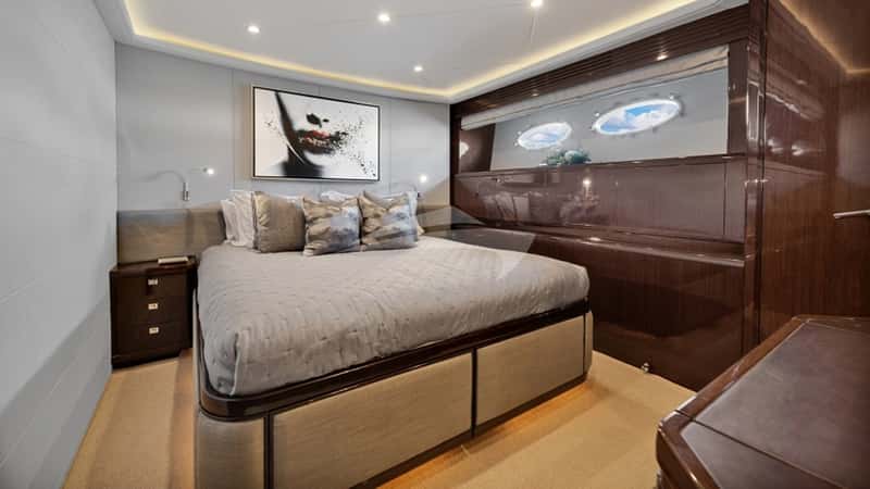 CURRENT $EA 29m motor yacht charter, photo 9