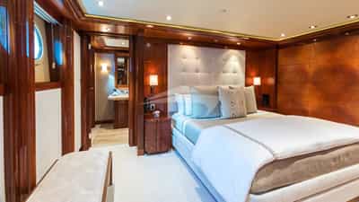 Guest Cabin