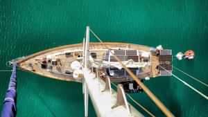 Yacht Charter THE DOVE