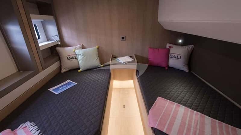 CRYSTAL DREAMS 17m sailing yacht charter, photo 9