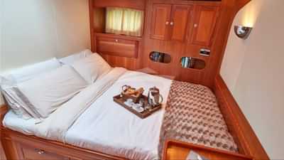 DARK_STAR_OF_LONDON_Trehard_Sailing_Yacht_for_charter_BGYB_007