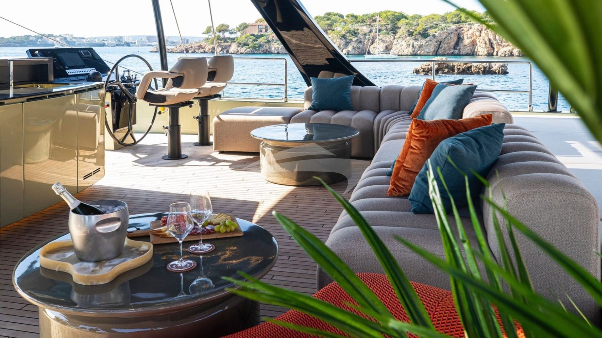 Cockpit and Deck Seating