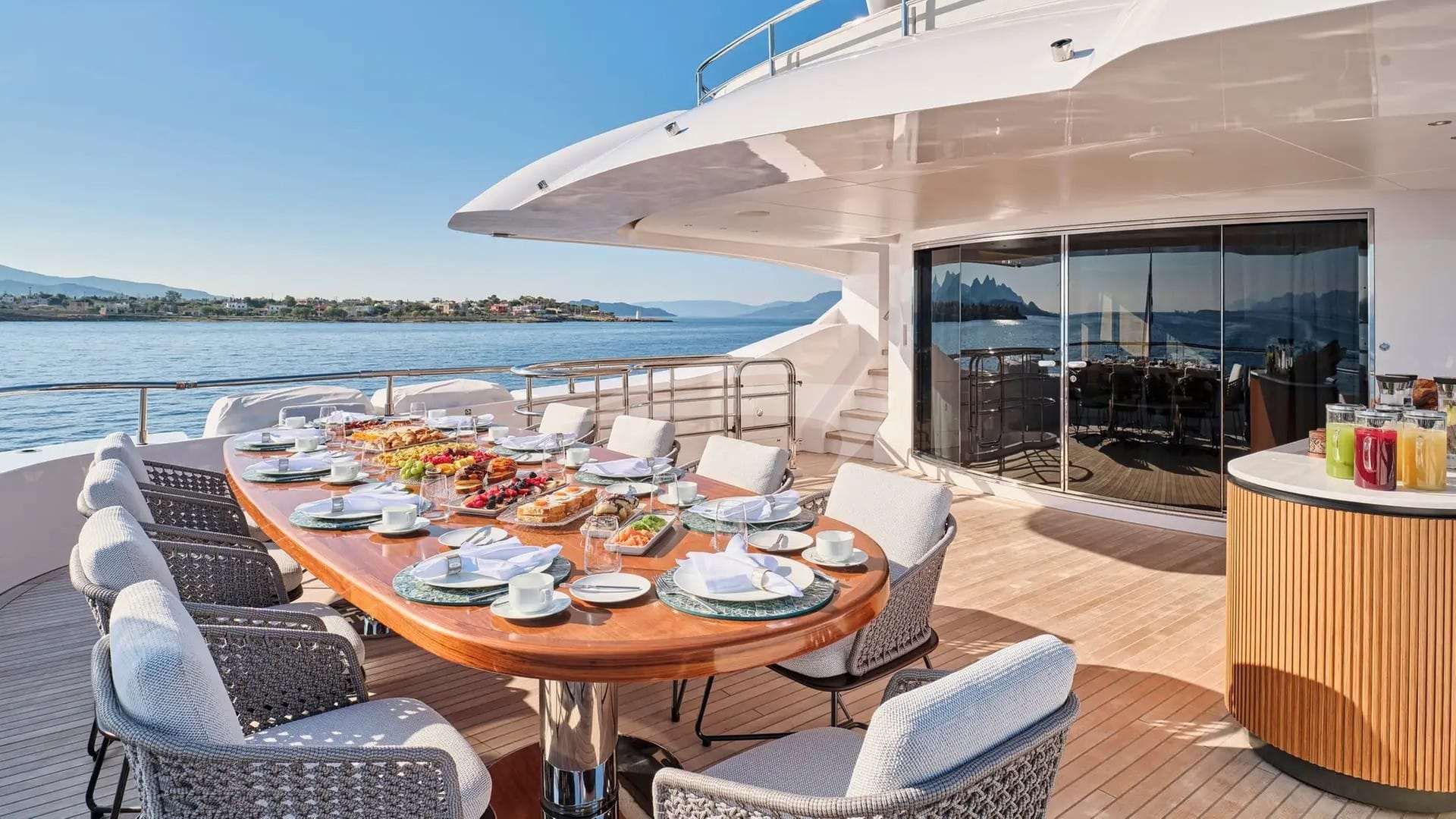 Maestro West Mediterranean