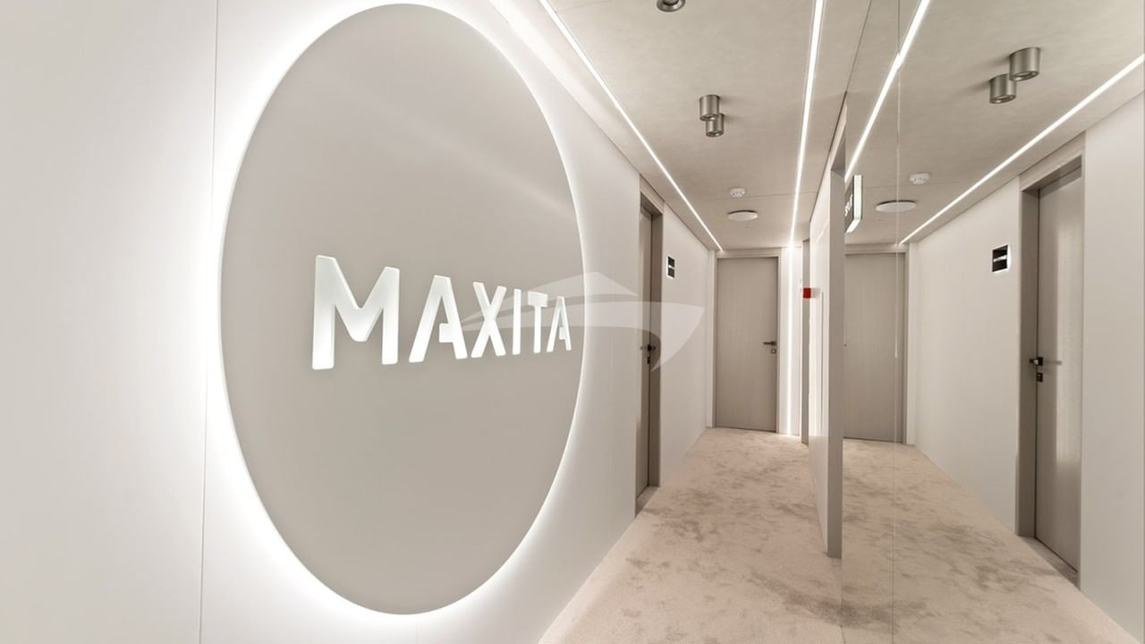 MAXITA Hallway