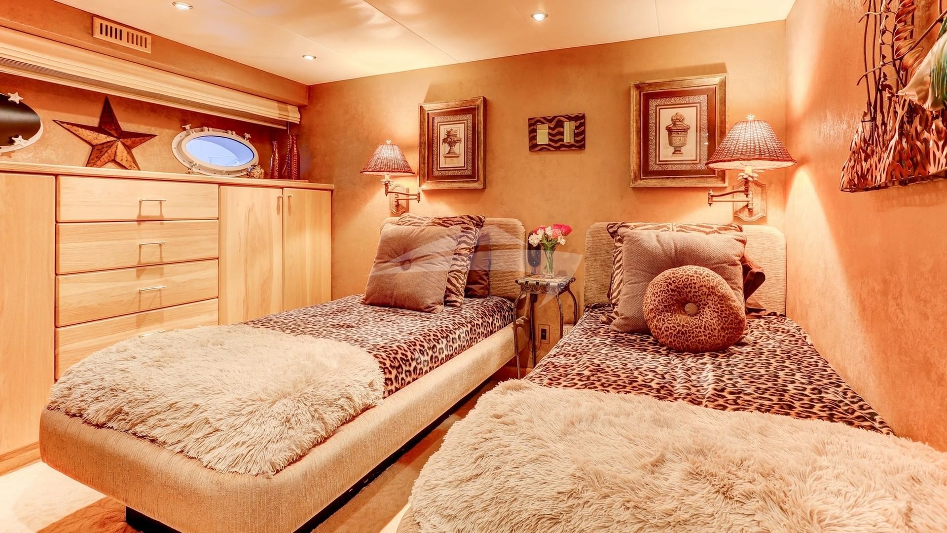 Safari Suite with private bath