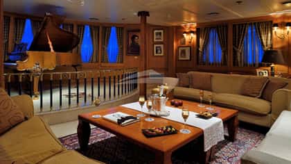 CHRISTINA O 99m motor yacht charter, photo 8