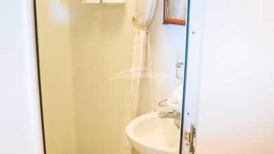 Guest bath