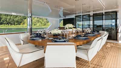 Al Fresco Dining