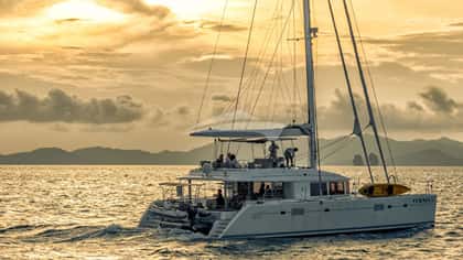 00SEVEN 17m sailing yacht charter, photo 9