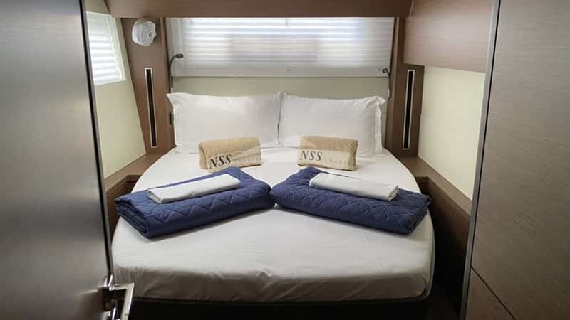 DREAMERS 15m sailing yacht charter, photo 6