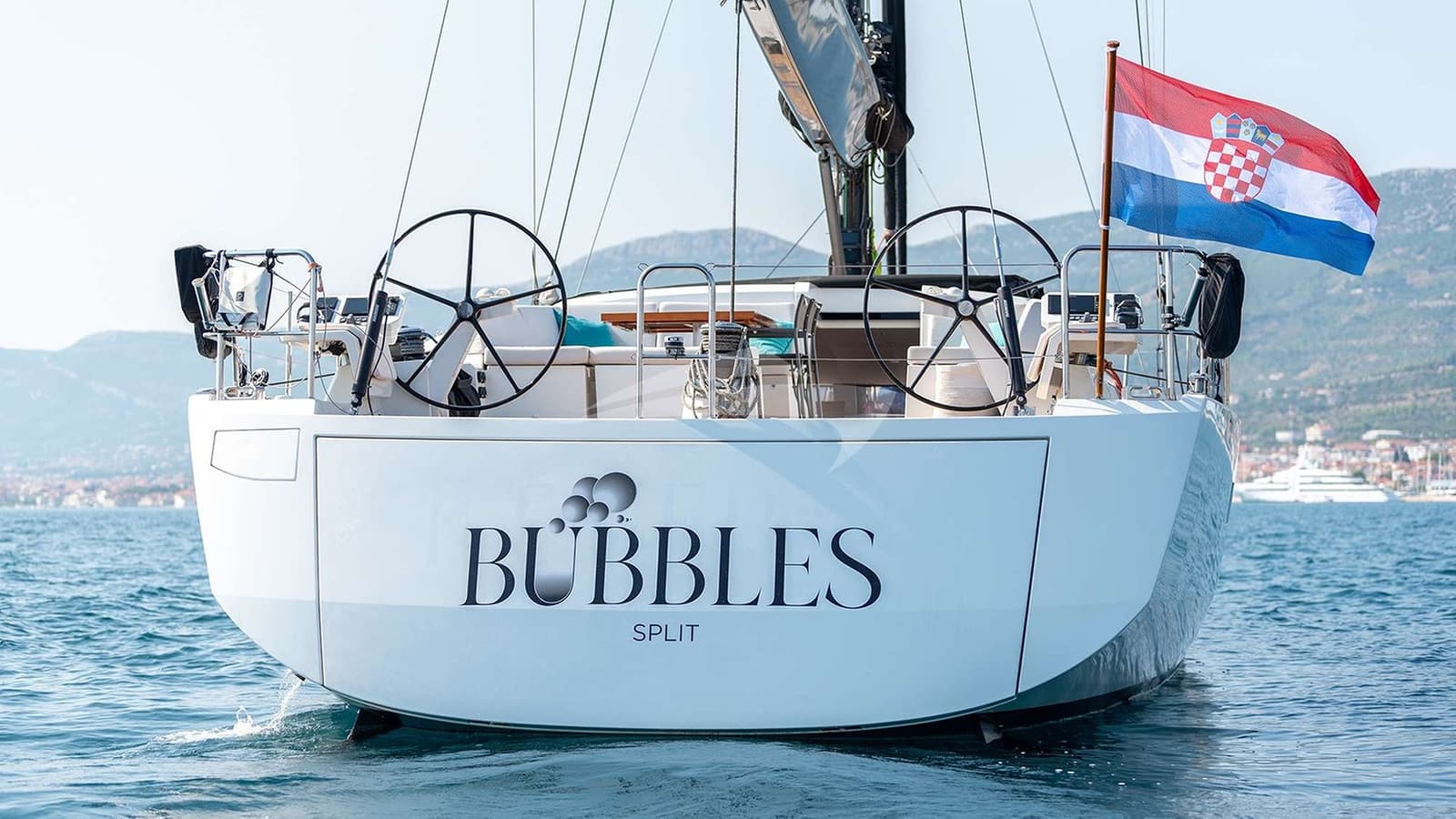 BUBBLES, Aufnahme aus dem Yachtportfolio 9