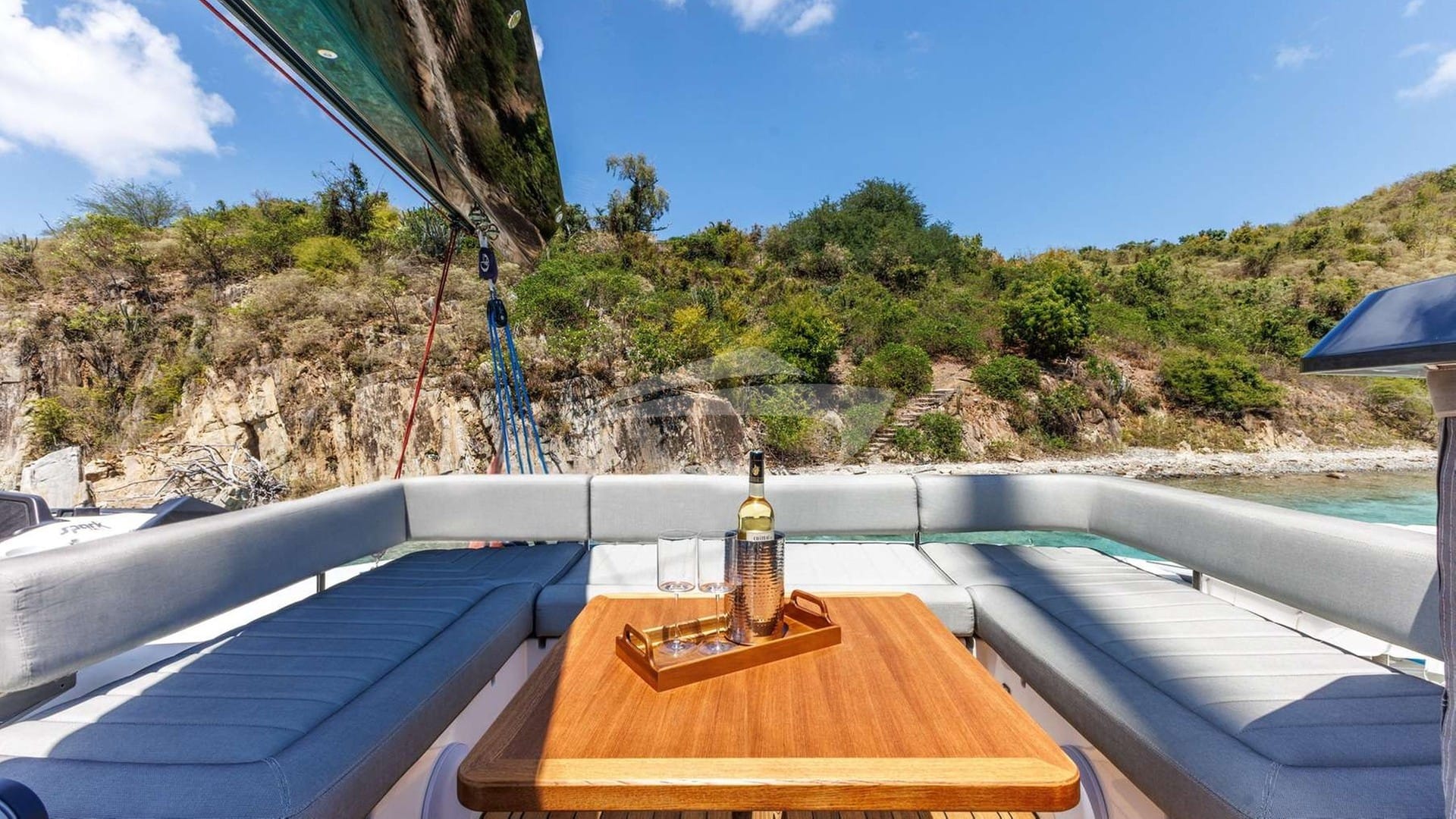Upper Deck