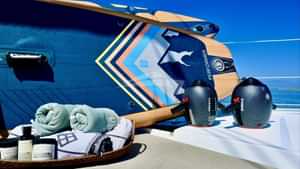 LOCATION 5.4Yacht Charter