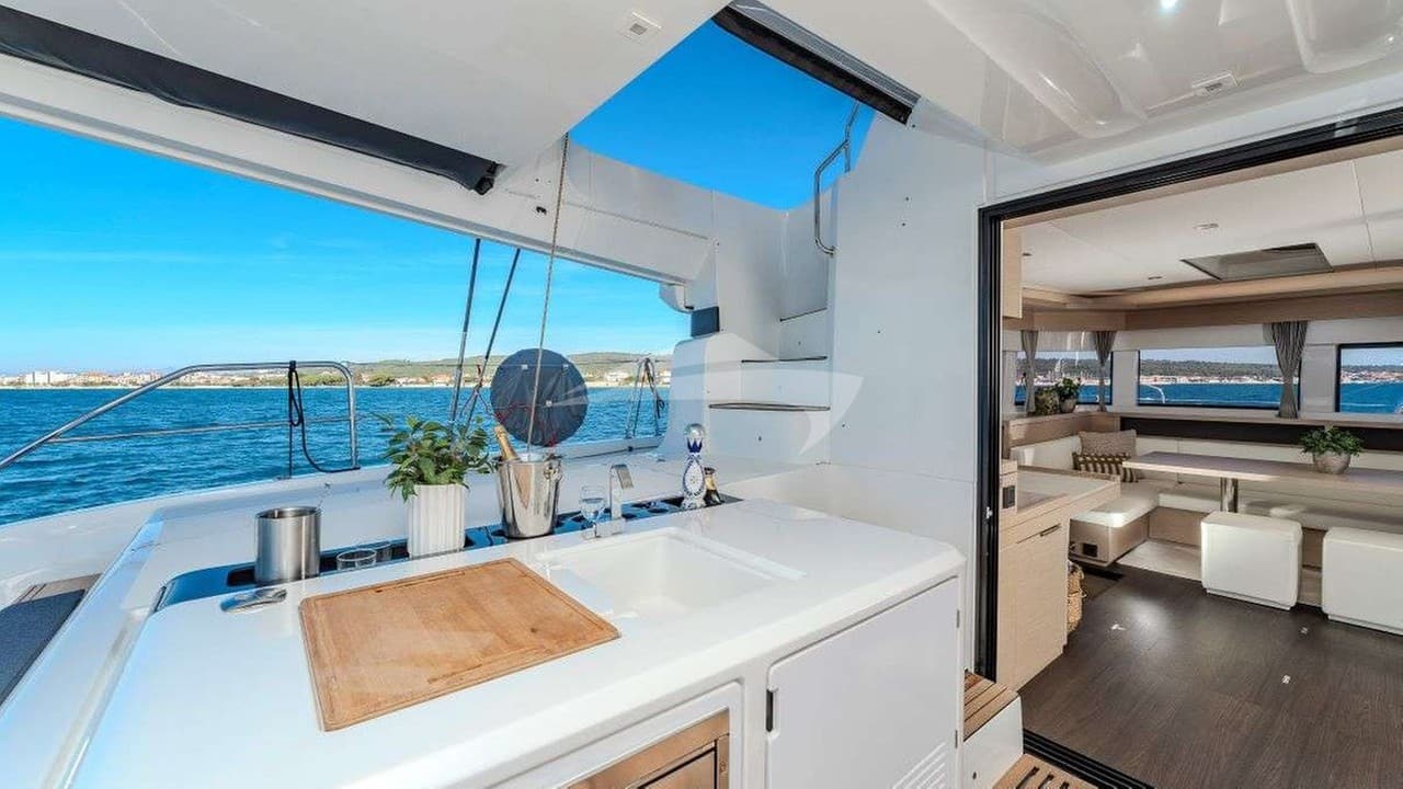 BLACK CAVIAR, photo from the yacht portfolio 14