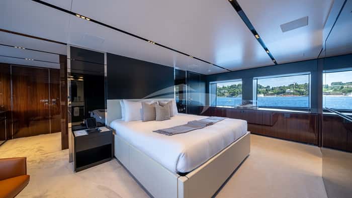 TASTY WAVES 40m motor yacht charter, photo 2