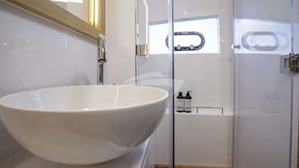 TIAMO 17m motor yacht charter, photo 7