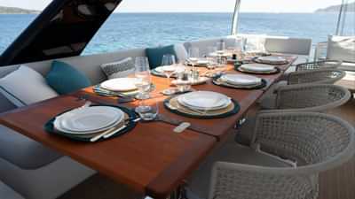Deck Dining