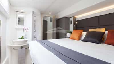 Guest Cabin