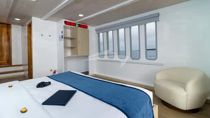 NATURAL PARADISE 34m motor yacht charter, photo 4