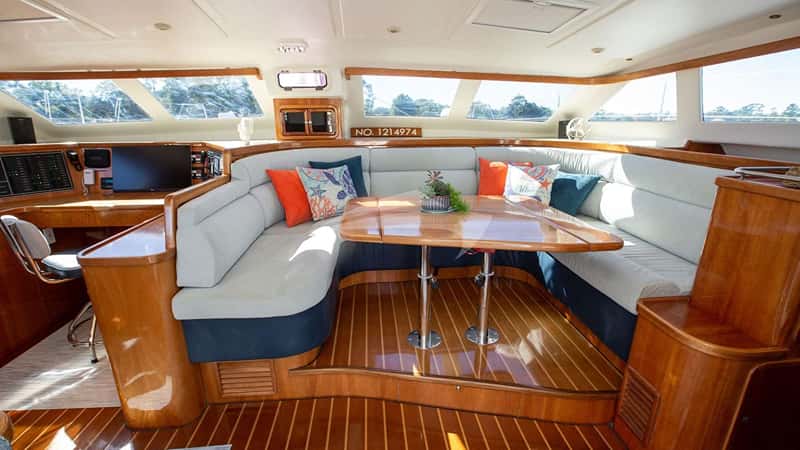 TAHINA 15m sailing yacht charter, photo 9