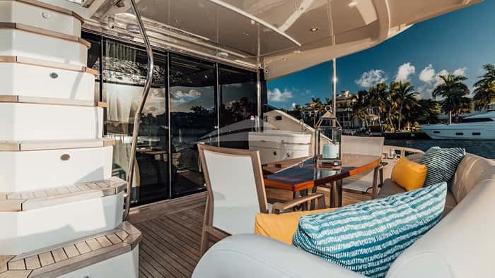 KRAKEN 20m motor yacht charter, photo 4