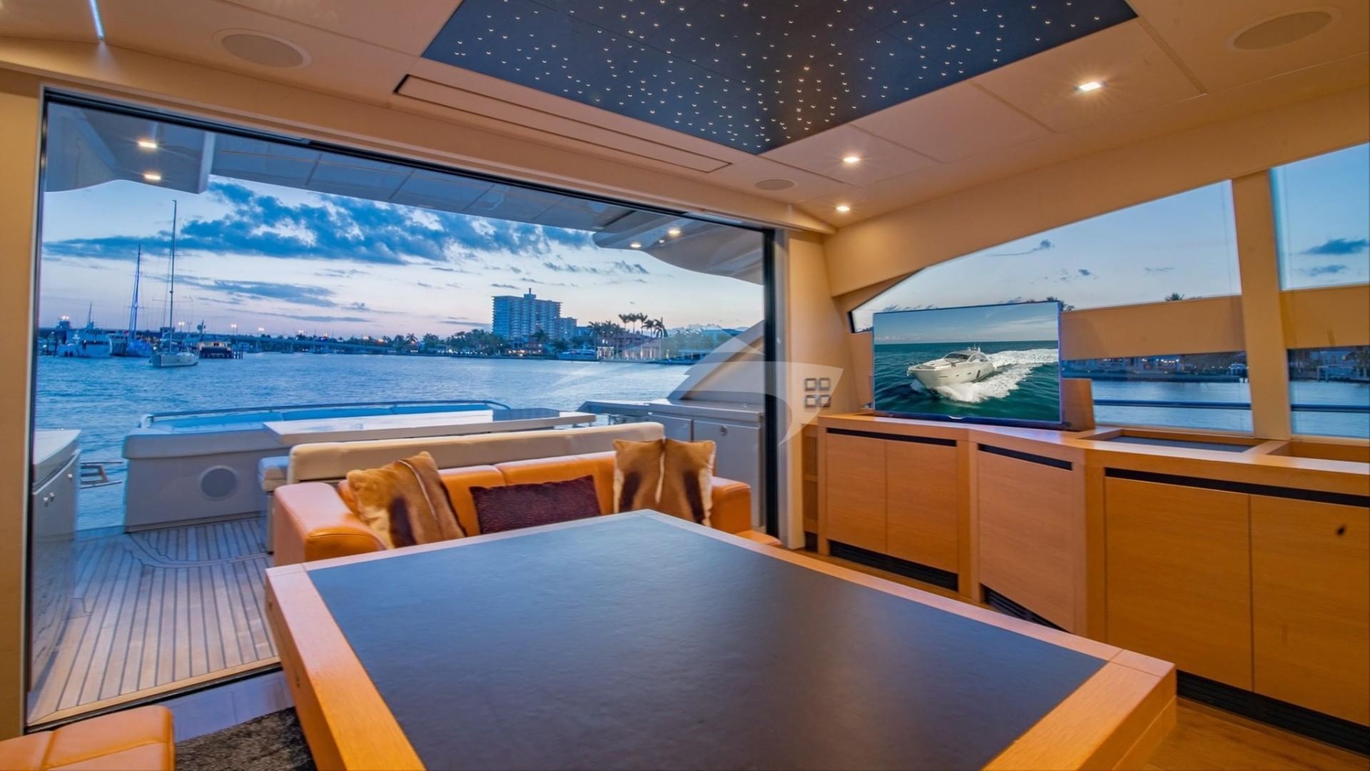 saloon with a view aft
