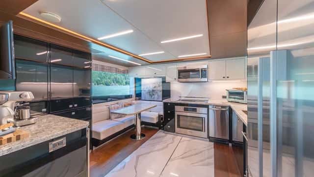 VOYAGER yacht charter photo 3