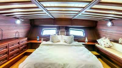 Double Cabin