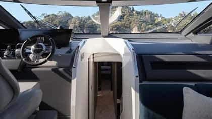 NEVER GIVE UP 25m motor yacht charter, photo 6