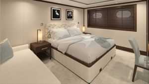 Yacht Charter SOLACE