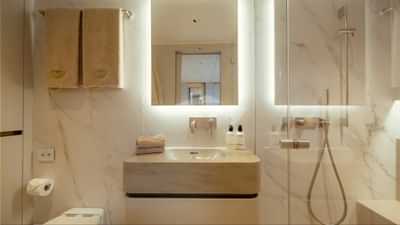 Sunreef_80_ECO_APOLLO_99_Luxury_Catamaran_Charter_BGYB_28