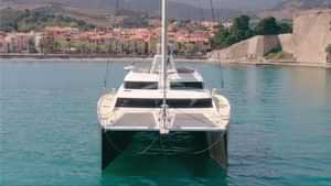 bgyb_charter_catamaran_sunreef82_houbara_2