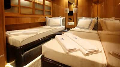 Twin Cabin