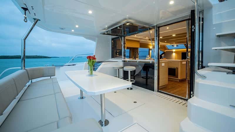 MARY'S GRACE 17m motor yacht charter, photo 10