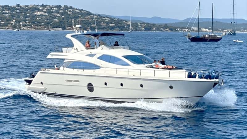 MIAMI B 20m motor yacht charter