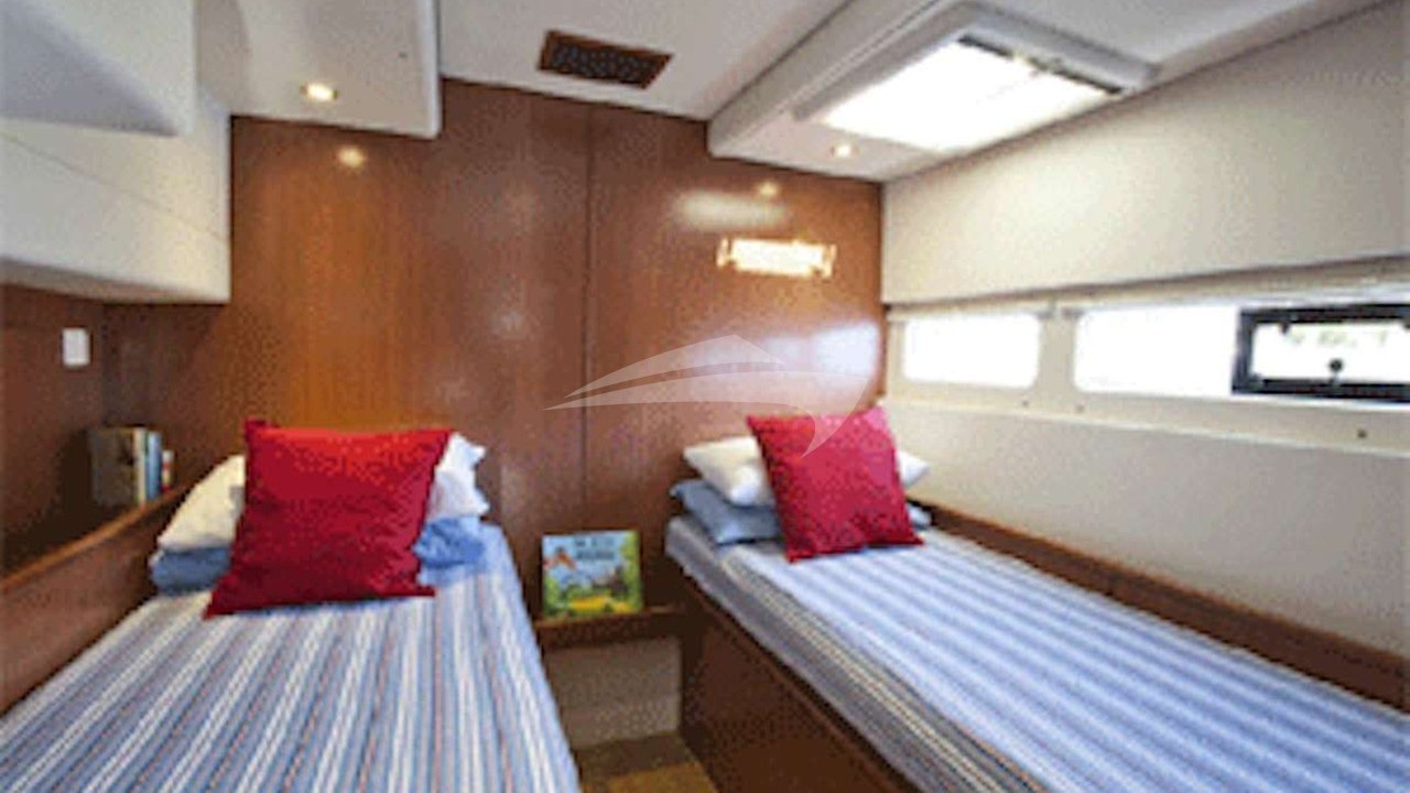 Twin Cabin