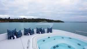 Sundeck Jacuzzi