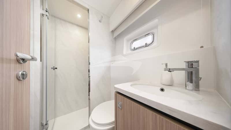 RUM RUNNER 18m sailing yacht charter, photo 5