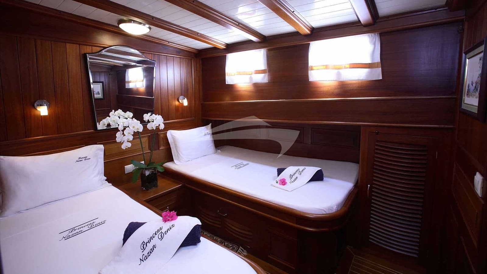 PRINCESS NAZAN DENIZ, photo from the yacht portfolio 4